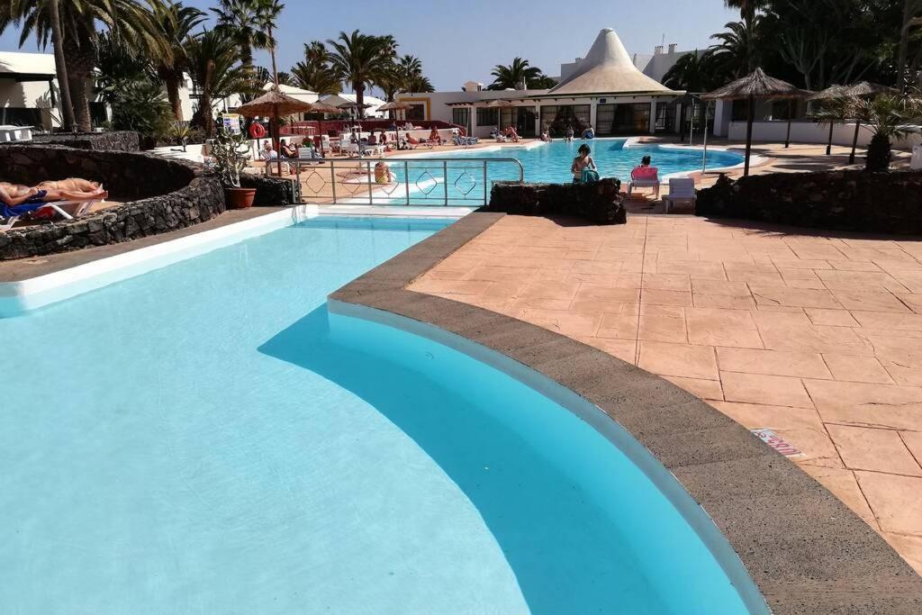 Apartamento Giovanni 09 Playa Roca Costa Teguise Bagian luar foto