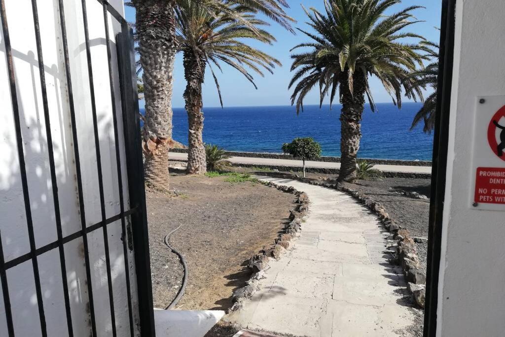 Apartamento Giovanni 09 Playa Roca Costa Teguise Bagian luar foto